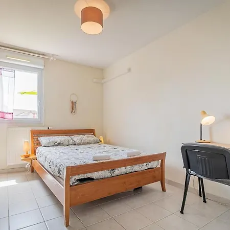 Apartment Le Jardin Des Consuls T3-parking With Terrace *
